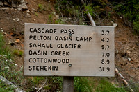 Cascade Pass with Scott, Ardis, & Darla 8/16/09